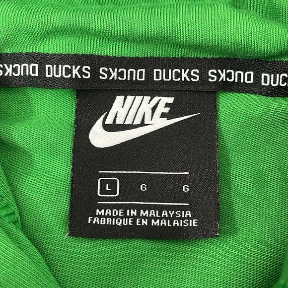 Men's Nike Green Oregon Ducks Vault SJY Club Cotton Hoodie Long Sleeve Shirt - Picture 14 of 16